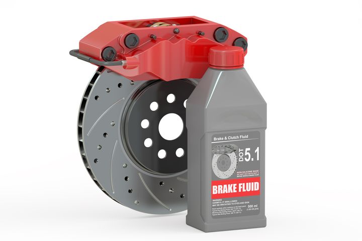 Brake Fluid Service In Des Moines, IA