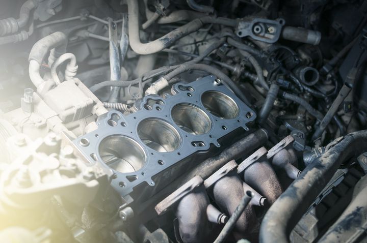 Head Gasket Replacement In Des Moines, IA